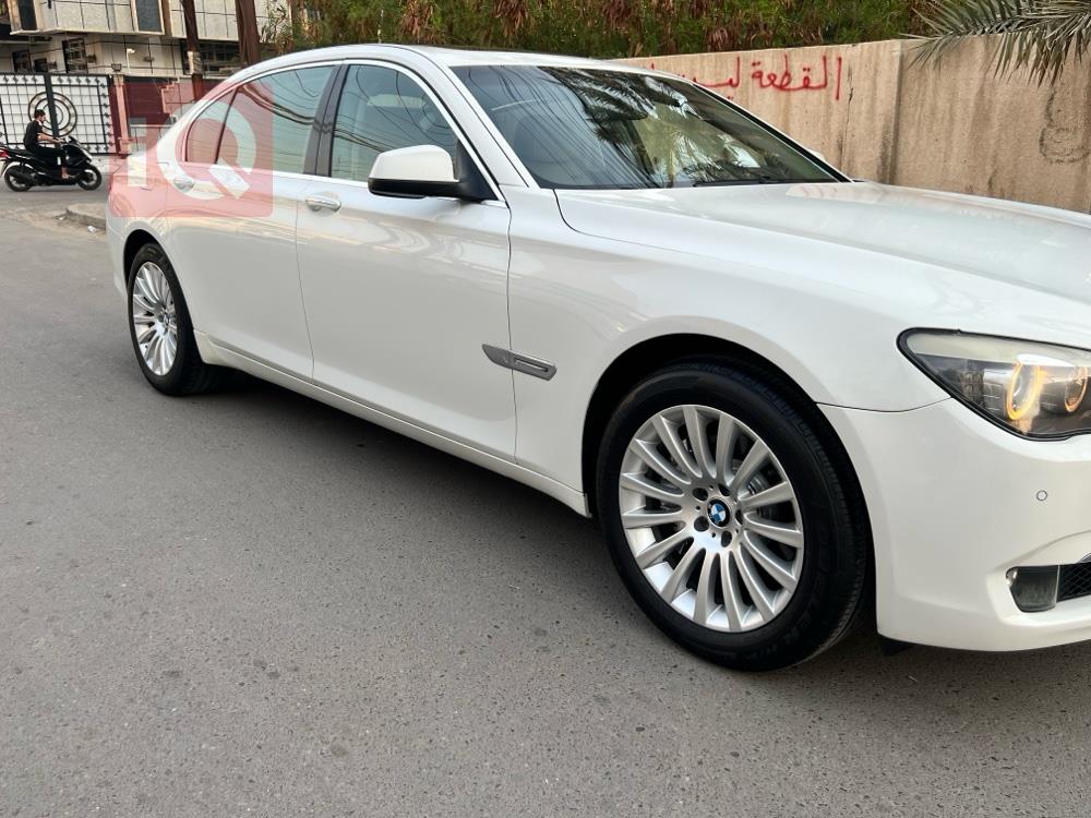 بي ام دبليو الفئة 7